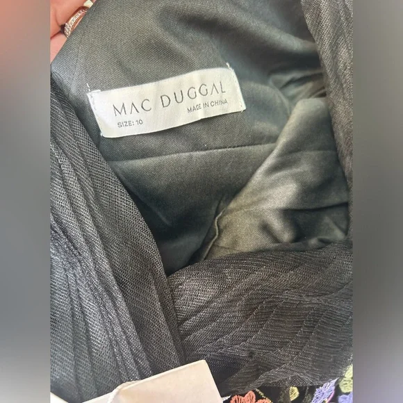 Mac Duggal 68204 Embroidered Ruched Flutter Sleeve A-Line Dress - Picture 3 of 6